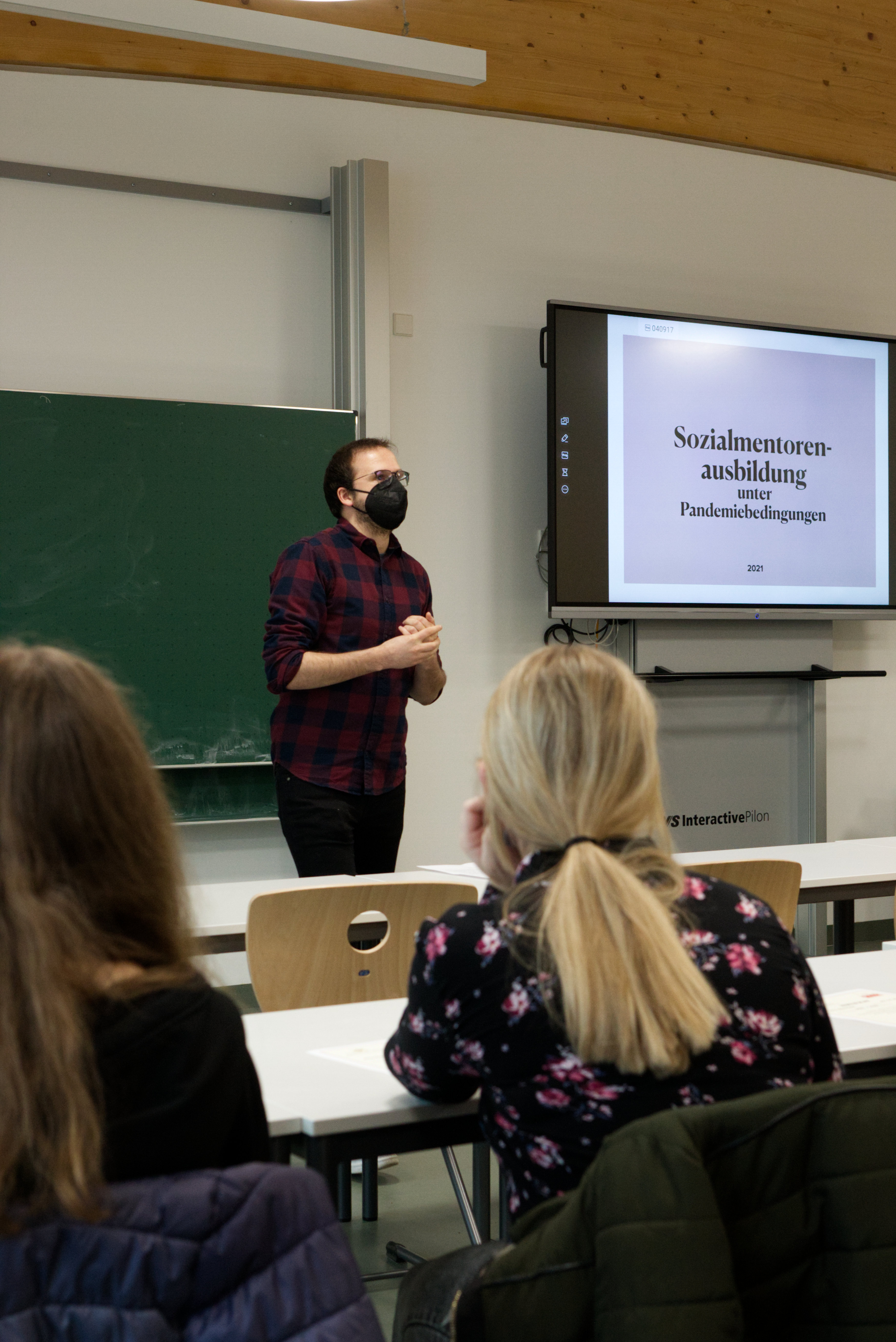 22.02.12 SozMent Zertifikatübergabe4